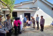 Hari Bhayangkara ke – 80 Polres Ngawi Bedah Dua Rumah Jadi Layak Huni, Hadirkan Senyum dan Harapan Warga